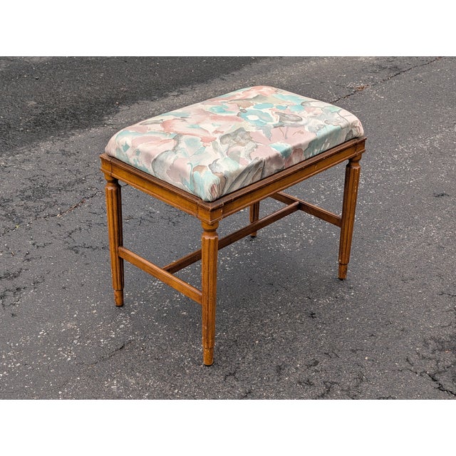 Vintage Georgian Style Mahogany Vanity Bench, Floral Upholstered Dressing Stool, Spindle Leg Accent Chair, Bedroom Seating, Antique Stool For Sale In Washington DC - Image 6 of 7