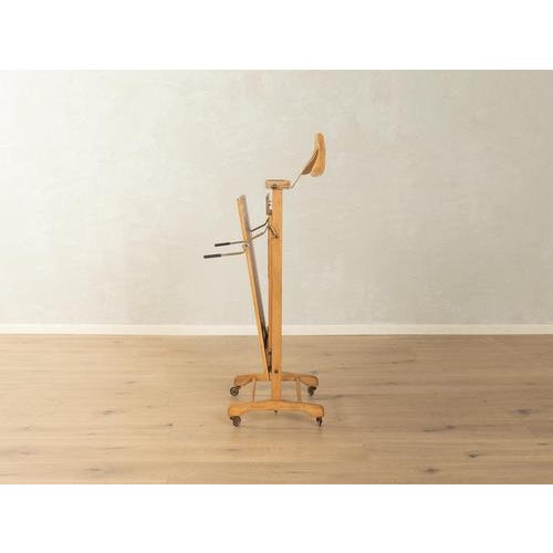 Wood Windsor Valet Stand, 1960s For Sale - Image 7 of 14
