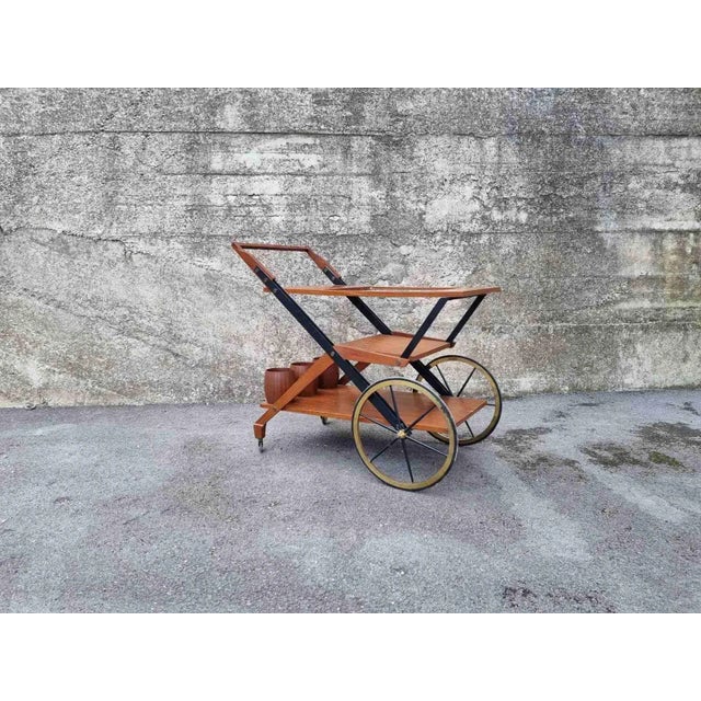 Mid-Century Serving Trolley in Teak and Brass, Italy, 1950s, in Flawless conditions. Designed 1950 to 1959