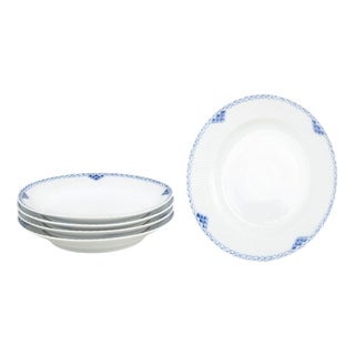 Late 20th Century Deep Dinner Plates with Princess Pattern from Royal Copenhagen, Set of 5 For Sale