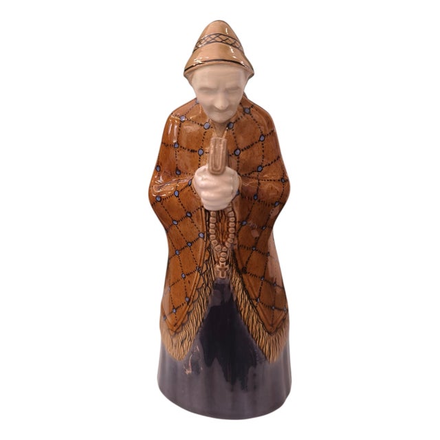 Ceramic Churchgoer by Franz Schleiss for Vereinigte Wiener und Gmundner Keramik, 1918 For Sale