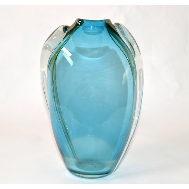 Vitrix Studio Blown Light Blue & Gold Art Glass Vase Thomas Buechner Op Art 80s For Sale - Image 12 of 13