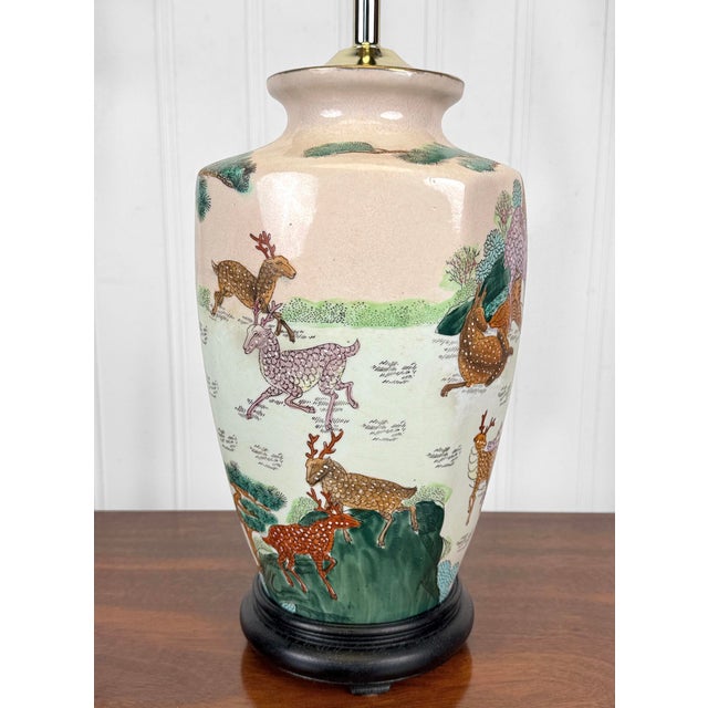 Vintage Chinese Chinoiserie Deer Motif Porcelain Table Lamp For Sale - Image 4 of 9