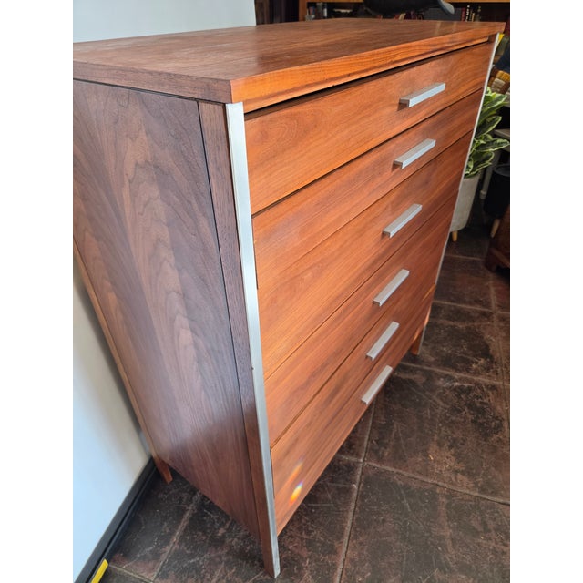 Calvin Furniture Mid_- Century Danish Modern Paul McCobb Calvin Dresser Tall For Sale - Image 4 of 13
