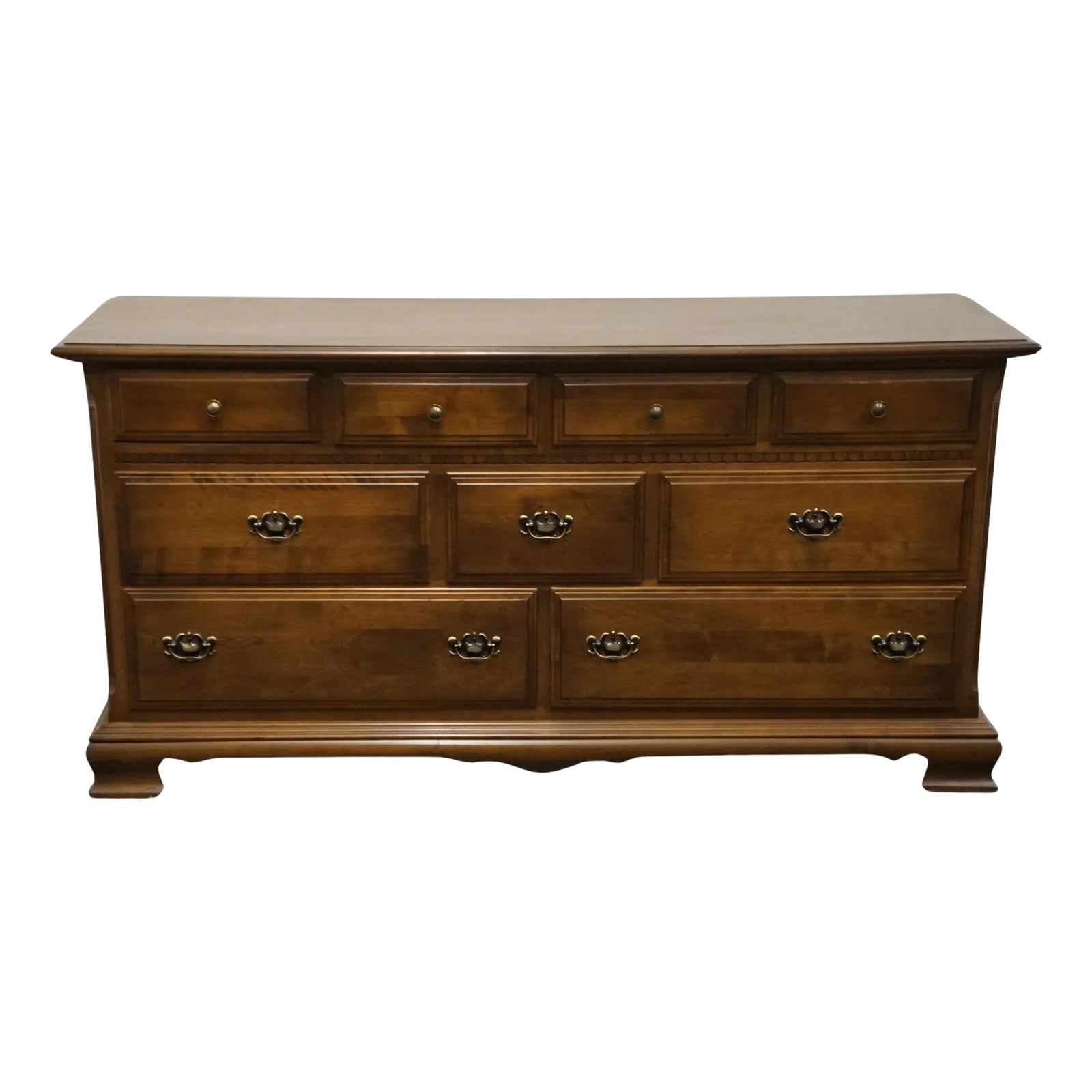 Ethan Allen Classic Manor 66