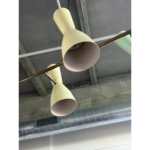 1950s Rare Stilnovo Linear Chandelier in Brass With Green and Yellow Shades For Sale In Miami - Image 6 of 13