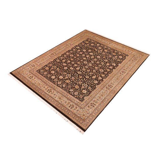Designed with mesmerizing intricacy and gorgeous color palette, this hand-knotted masterpiece demonstrates the beauty and...