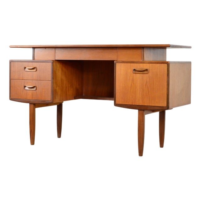 Mid-Century Danish Teak Desk by Ib Kofod-Larsen for G-Plan, 1960s For Sale