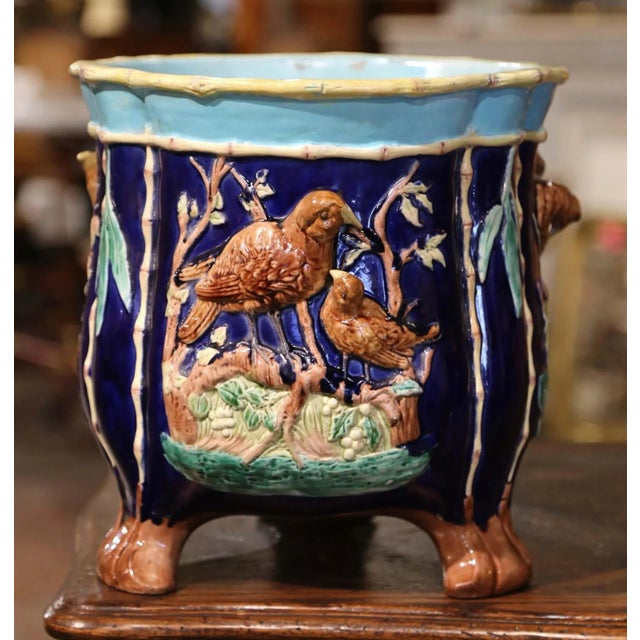 Mid 19th Century 19th Century French Majolica Barbotine Cache Pot With Bird Relief Decor For Sale - Image 5 of 8