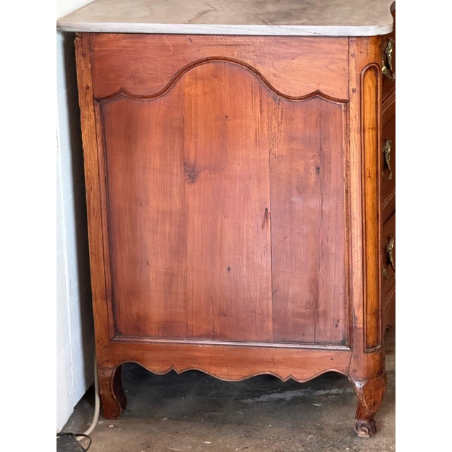 18th Century French Louis XV Walnut Serpentine Commode With Rococo Brasses For Sale - Image 10 of 14