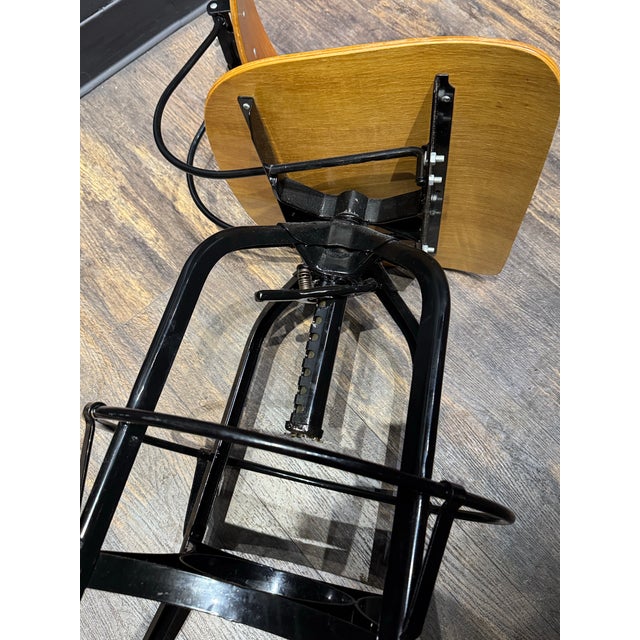 1990s Toledo Industrial Style Drafting Adjustable Swivel Stools For Sale - Image 11 of 12