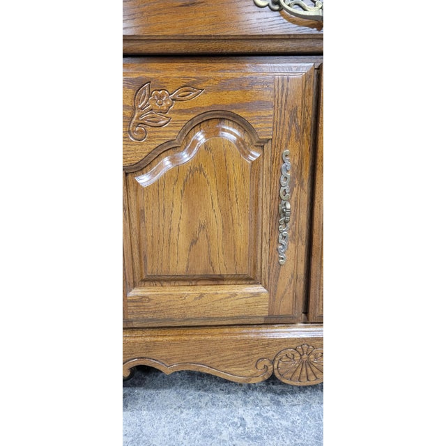 Vintage Stanley Furniture Flip Top Server For Sale - Image 12 of 12