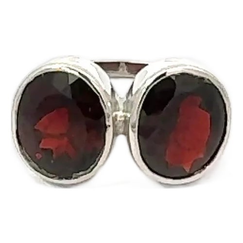 10.2 Carat Januaray Birthstone Twin Ring for Her Set in 925 Solid Silver - Size 7 For Sale