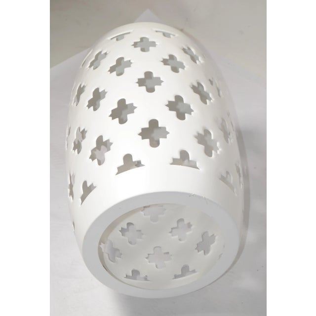 1970s Hollywood Regency Indoor Outdoor White Steel Carved Drum Garden Stool For Sale - Image 10 of 12