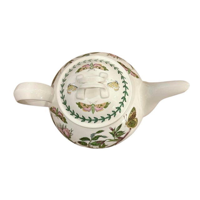 Late 20th Century Vintage Portmerion the Botanic Garden 4 Cup Teapot / Tea Pot Floral / Flower / Botanical For Sale - Image 5 of 7