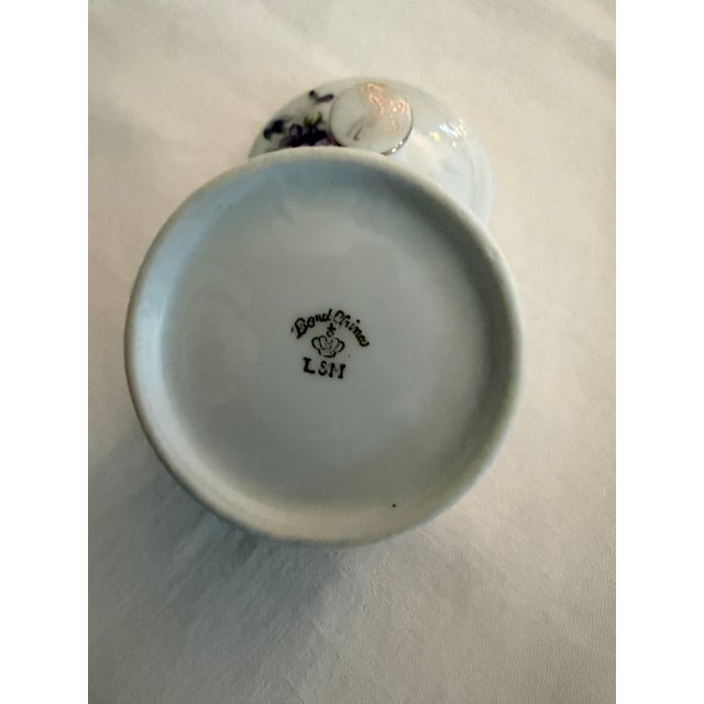 White Hand-Painted Limoges Porcelain Trinket Box With Violet Decoration. For Sale - Image 8 of 8