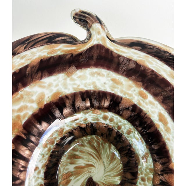 Mid 20th Century Murano Glass Hand-Blown Gold Infused Leaf-Form Tray or Ashtray For Sale - Image 10 of 11