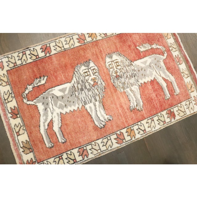 Mid 20th Century Pair of Lion Turkish Small Mats rug no. j4706 For Sale - Image 4 of 6