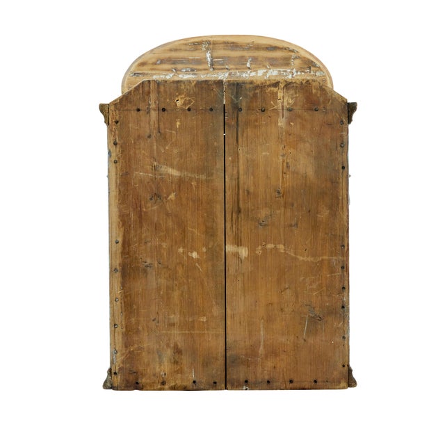 Mid 19th Century Finnish 19th Century Painted Pine Wall Cupboard, 1860 For Sale - Image 5 of 8
