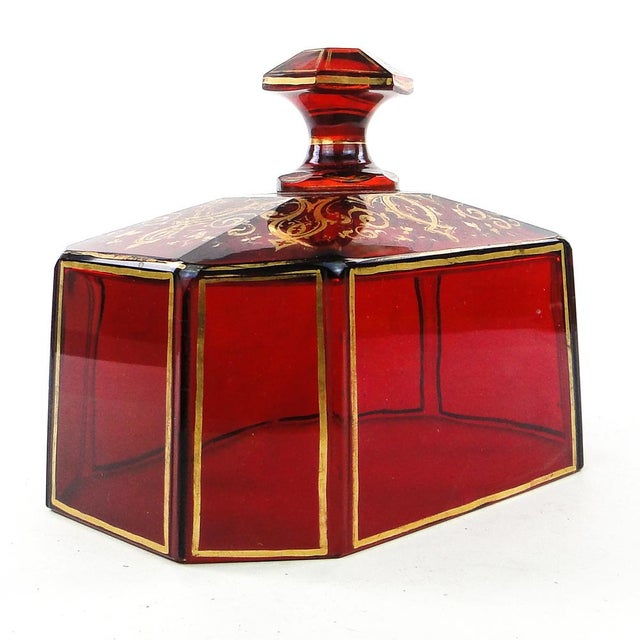 Biedermeier Bohemian Crystal Rubin Cake Bowl, 1800s, in Very Good conditions. Designed before 1890