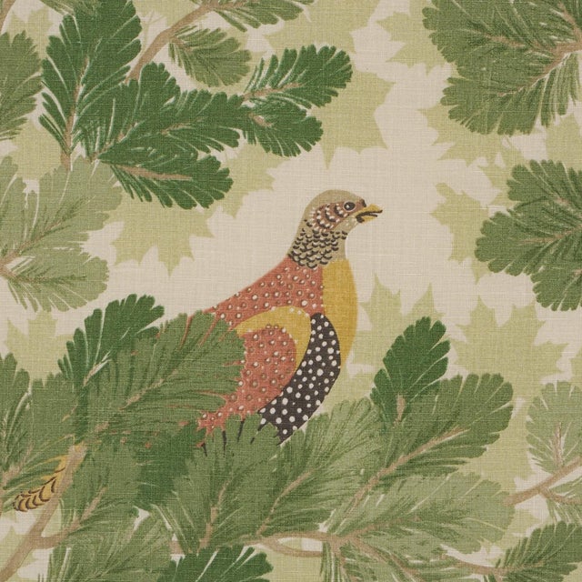 Contemporary SAMPLE - Schumacher Covey Hedge Fabric In Pine For Sale - Image 3 of 4