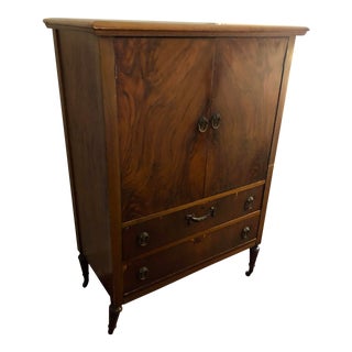 Early 19th Century Linen Press For Sale