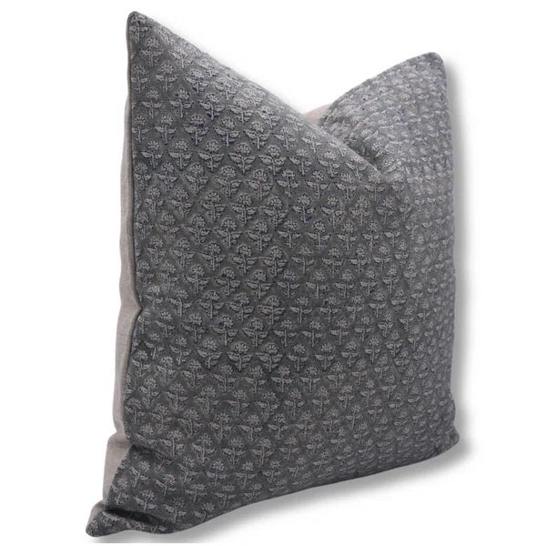 Add a touch of handcrafted elegance to your space with Fabdivine’s gul mohar block print cushion cover. Made from Thick...