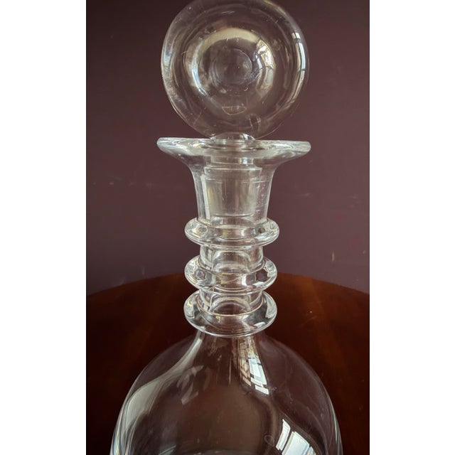Contemporary Late 20th Century Baccarat Three Ring Neck Decanter and Original Stopper (Discontinued). Signed. For Sale - Image 3 of 4