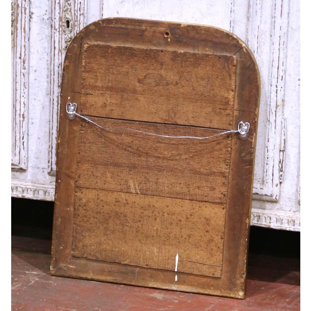 19th Century French Louis Philippe Giltwood Mirror With Floral Engraved Motifs For Sale In Dallas - Image 6 of 6