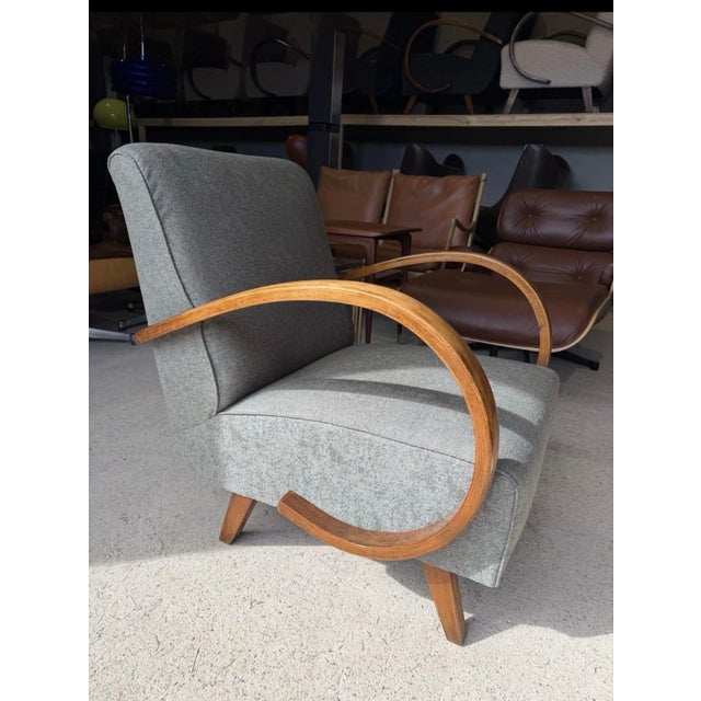 Vintage Bentwood Chair by Jindrich Halabala For Sale - Image 10 of 15