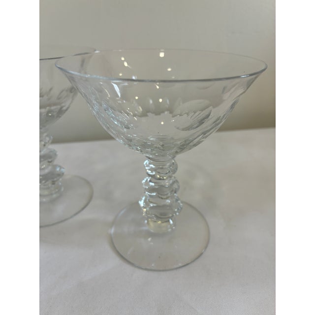 American Mid 20th Century Duncan Miller “Juno” Etched Coupes Mid-Century American Crystal - Set of 3 For Sale - Image 3 of 9