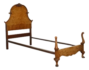 Art Deco English Burr Walnut Vono Bedstead Frame Queen Anne, 1930s