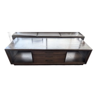 1960s Emphasis Attributed to Broyhill Premier Walnut Cocktail Table For Sale