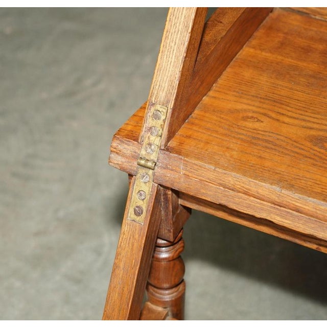 Antique English Arts & Crafts Metamorphic Library Steps in Tiger Oak, 1880 For Sale - Image 17 of 18