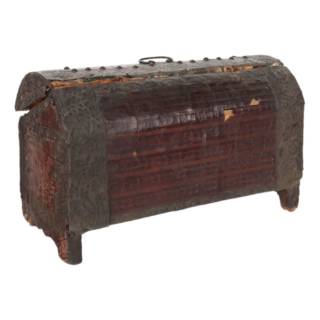 Vintage Wooden Travel Box For Sale