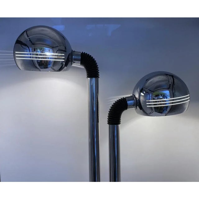 Italian Space Age Floor Lamp with Two Chrome Balls, 1970s For Sale - Image 4 of 10