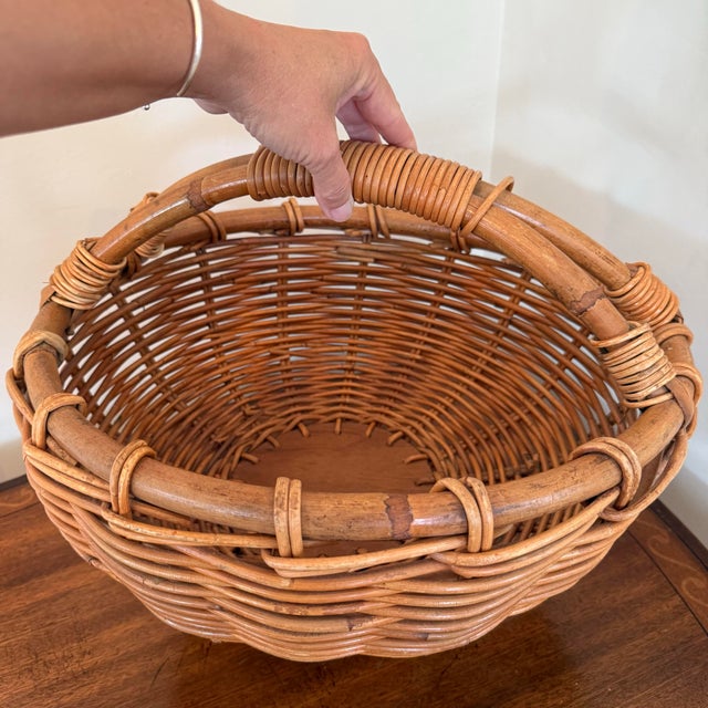 1970s Vintage Rustic Rattan/Wicker Gathering Basket For Sale - Image 5 of 9