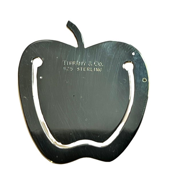 Tiffany & Co Estate Apple Bookmark Sterling Silver TIF529 TRUSTED SELLER SINCE 2002 PLEASE SEE OUR HUNDREDS OF POSITIVE...