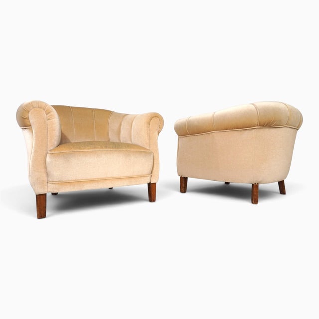Art Deco Club Chairs with Champagne-Colored Mohair, 1930, Set of 2 For Sale - Image 6 of 18