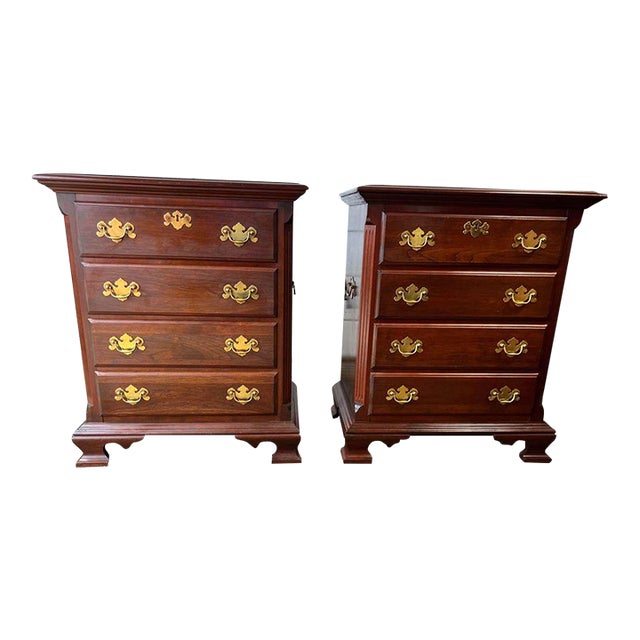 Colonial Furniture Co Pair Chippendale Style Solid Cherry Small Chests or Nightstands Four Drawers. For Sale