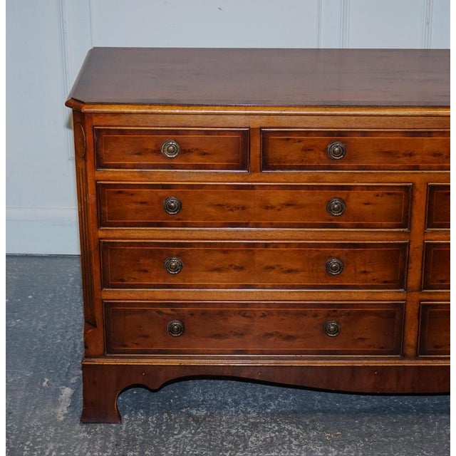 Georgian Burr Walnut Sideboard by H.G. Hudson For Sale - Image 6 of 18