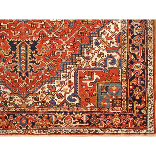1930s Vintage Persian Decorative Oriental Heriz in Room Size For Sale - Image 5 of 10