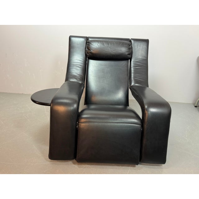 Animal Skin Mid-Century Italian Kilkis Lounge Chair with Ottoman and Integrated Small Side Table in Black Leather by Ammaniti & Vitello for Brunati, Italy, 1960s For Sale - Image 7 of 17