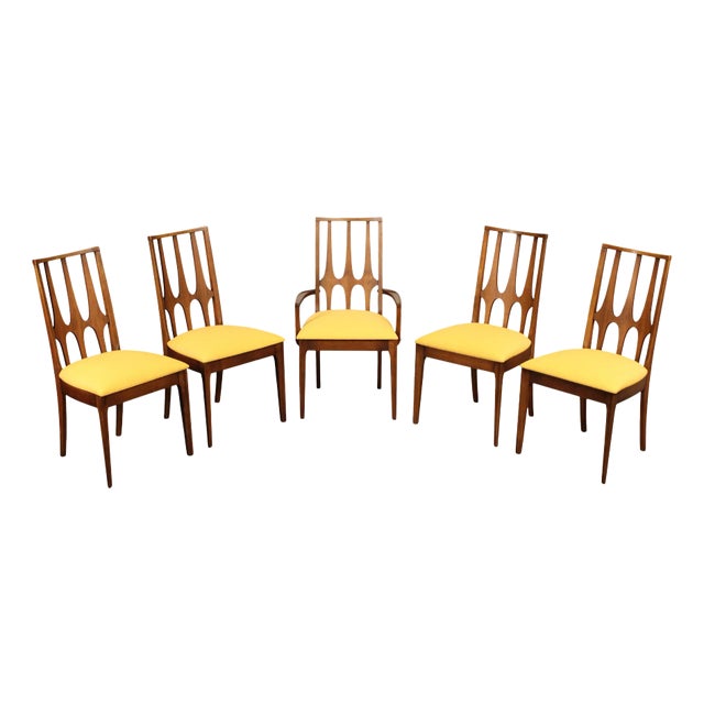 Broyhill Brasilia Mid Century Modern Set of Five Walnut Dining Chairs For Sale