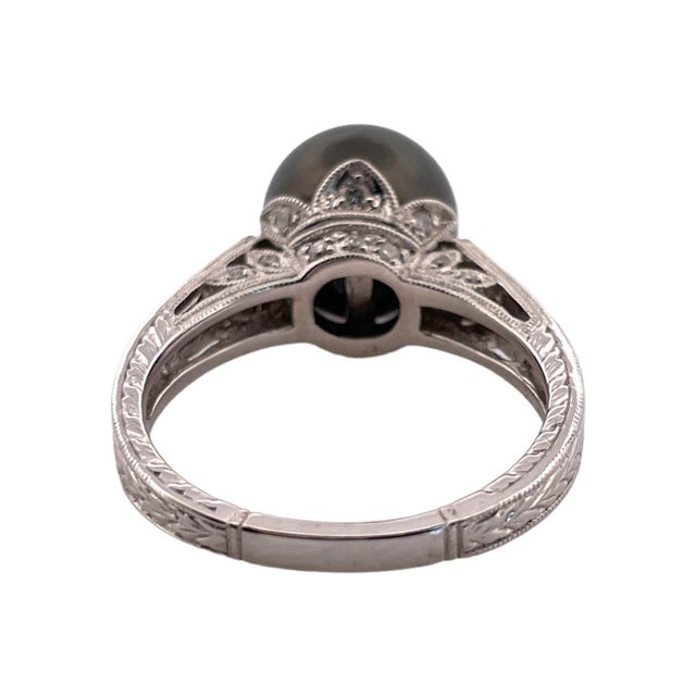 Art Deco 14k White Gold Grey Pearl and Diamond Ring, Size 7.5 For Sale - Image 3 of 5