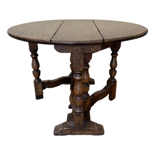 18th Century English Gateleg Side Table For Sale