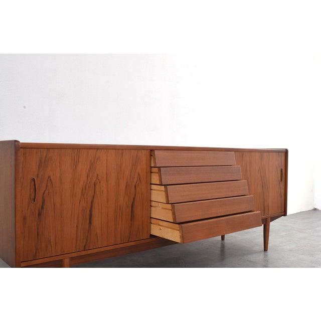 Mid-Century Teak Trio Sideboard by Nils Jonsson for Hugo Troeds, Sweden, 1960s For Sale - Image 15 of 18