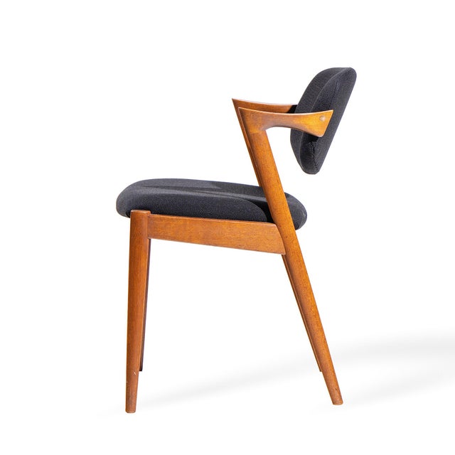 Kai Kristiansen Model 42 Mid Century Danish Teak Z Dining Chairs - Set of 6 For Sale - Image 9 of 10