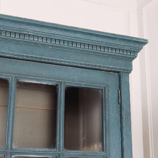 Painted Library Bookcases, Set of 2 For Sale - Image 4 of 15