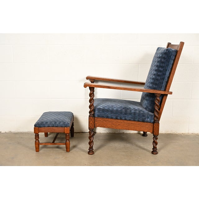 Stickley Brothers Antique Arts & Crafts Carved Oak Barley Twist Lounge Chair With Ottoman, Circa 1920s For Sale - Image 14 of 17